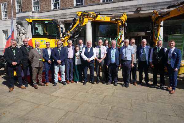 County council takes delivery of specialist pothole fixing machines 