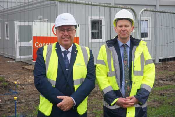 Council leader visits site of new temporary learning village for St Peter’s Junior School